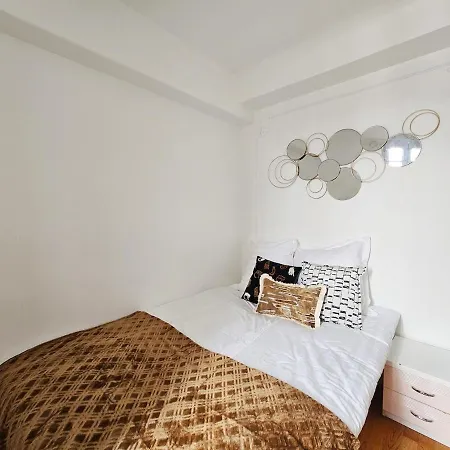 Grand Appt For 7p Center