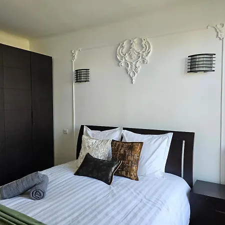 Grand Appt For 7p Center Apartment Paris